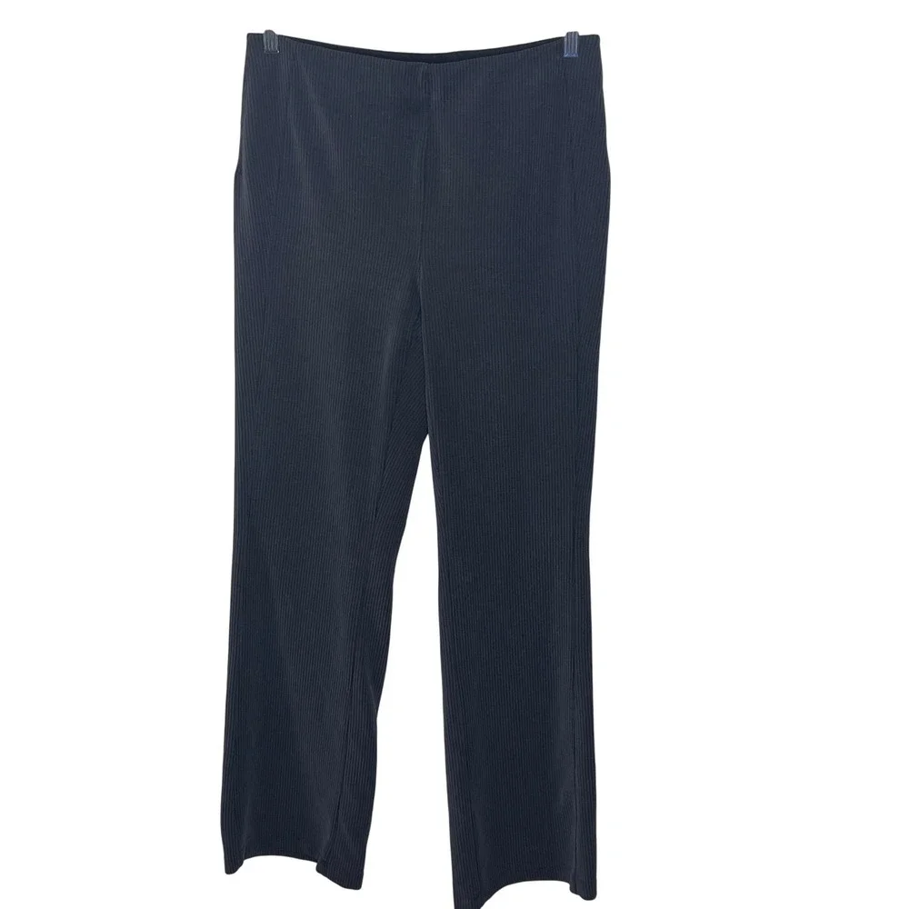 Lululemon Ribbed Softstreme Flare Pants Women's Size 12 Gray  Comfort Athleisure